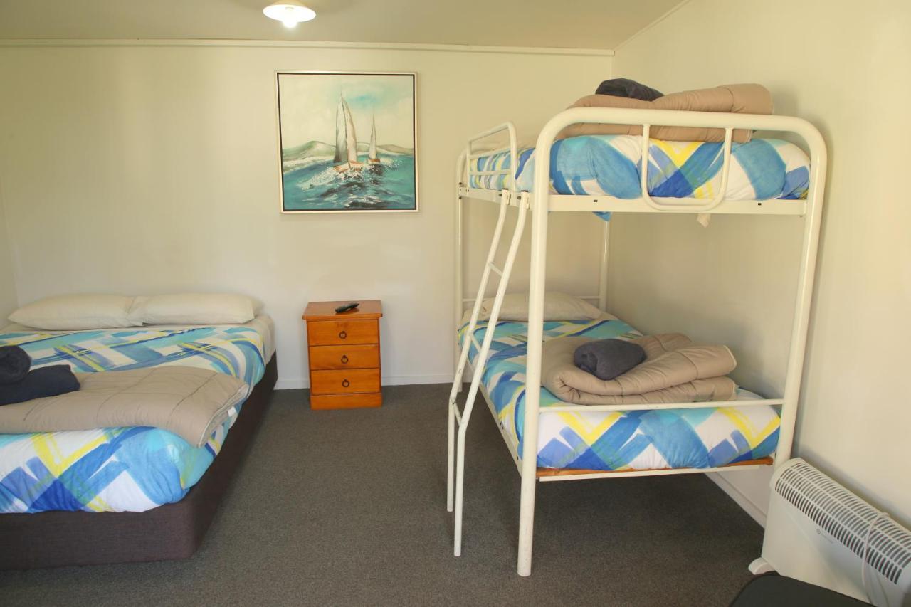 Parklands Marina Holiday Park Picton Exterior photo